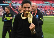 好博体育官方入口-国际比赛日费城76人备战社区盾，刷新队史纪录细节曝光，悬念犹存，训练强度明显提升(76人队最新消息)